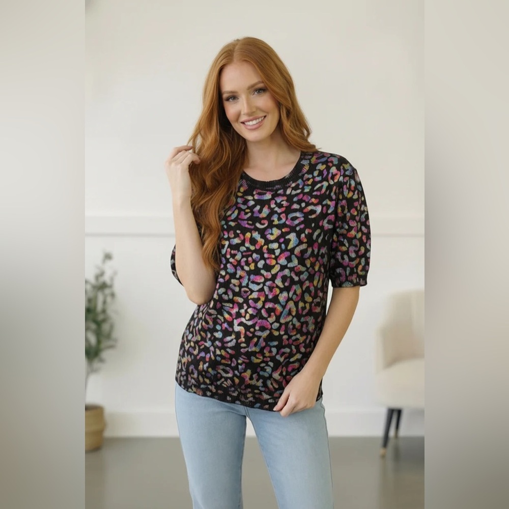 015‎ NWT And The Why Black Multi Color Animal Print Half Sleeve Top